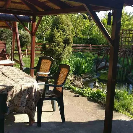 Bereg Apartman Kwatera prywatna Nádudvar