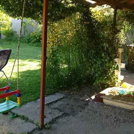 Bereg Apartman Kwatera prywatna *